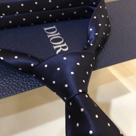 🚢🚢Dior Men's CD Embroidered Blue True Silk Tie - Picture 4 of 6